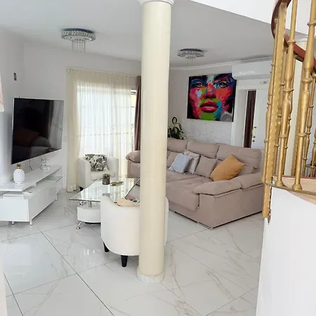 Casa Liliana