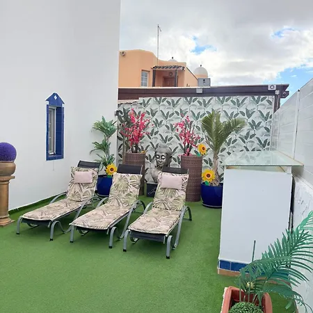 Casa Liliana * San Bartolomé